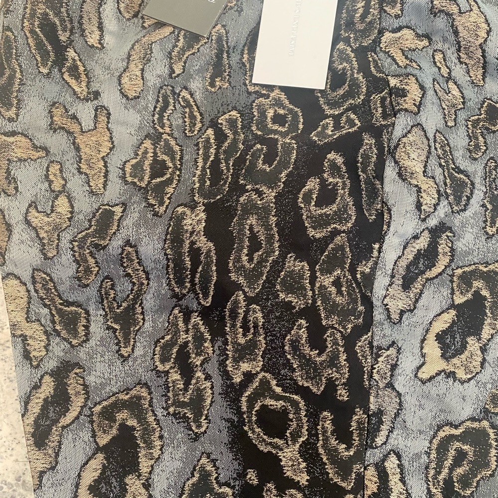Beautiful Dress slacks - Picture 2 of 4